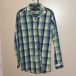 NWT Apt. 9 Long sleeve Button down shirt